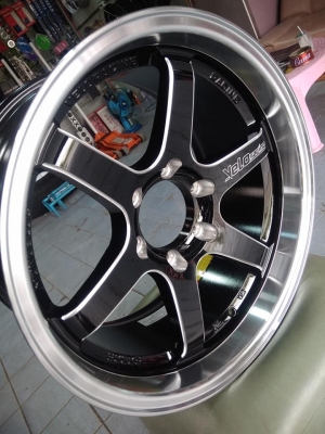 แม็กใหม่เวล ขอบ 18 ราคา 12800 บาท