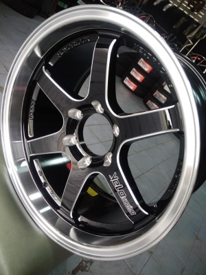 แม็กใหม่เวล ขอบ 18 ราคา 12800 บาท