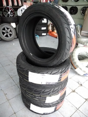 ยางใหม่ลายซิ่ง 195-50-15 ชุดละ 5700 บาท พร้อมติดตั้ง ยางใหม่ลายซิ่ง 195-50-15 ชุดละ 5700 บาท พร้อมติดตั้ง