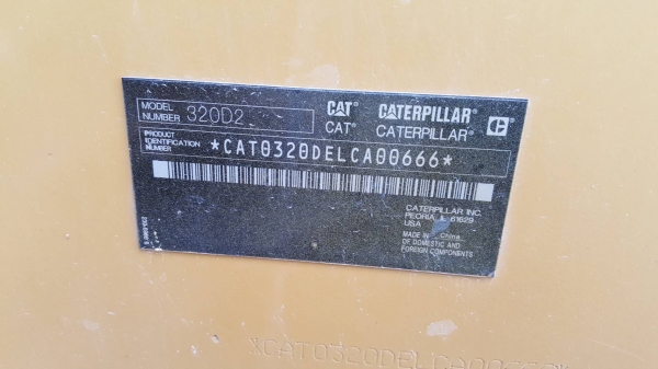ขายรถแบคโฮ CAT 320 D2 ไมล์ 4200 ชม.ราคา 4280000