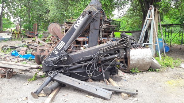 ขายเครนพับ HIAB+บุ้งกี้ นำเข้า 200000 บาท โทร084-5424150 line id :  rapinzat