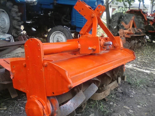 ขายโรตารี 1.40 ม.ใบจอบ ไม่มียอยปั่น สภาพพร้อมใช้ราคา 8,500 สนใจ 0819717099 ผอ.ภัทรพงษ์