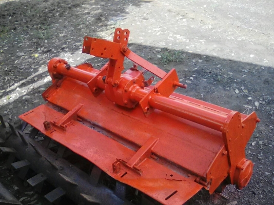 ขายโรตารี 1.40 ม.ใบจอบ ไม่มียอยปั่น สภาพพร้อมใช้ราคา 8,500 สนใจ 0819717099 ผอ.ภัทรพงษ์