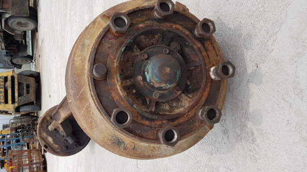 <WTS> คานหน้า isuzu ใหญ่  7000.-บาท