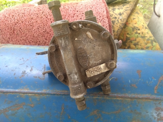 ถังลมระบบลูกพ่วง พร้อมดีเลย์ลมถัง 2ชิ้นในราคา4000. ของสภาพดีใช้น้อย ถังลมระบบลูกพ่วง พร้อมดีเลย์ลมถัง 2ชิ้นในราคา4000. ของสภาพดีใช้น้อย