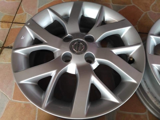 ล้อแม็กเปล่าถอดป้ายแดง Nissan Note ขอบ 15 สวยๆเดิมๆ ทั้งชุด 6,900.- เทิร์นได้ใส่ฟรีรับบัตรส่งทั่วไทย ล้อแม็กเปล่าถอดป้ายแดง Nissan Note ขอบ 15 สวยๆเดิมๆ ทั้งชุด 6,900.- เทิร์นได้ใส่ฟรีรับบัตรส่งทั่วไทย