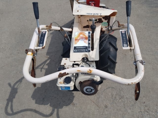 รถเกี่ยวข้าว มัดคอรวงแบบเดินตาม ยี่ห้อ YANMAR รุ่น YBM15A