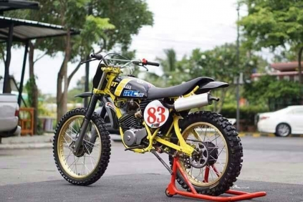 Yamaha DT125 เฟรมเหลี่ยม สวยสุดในรุ่น