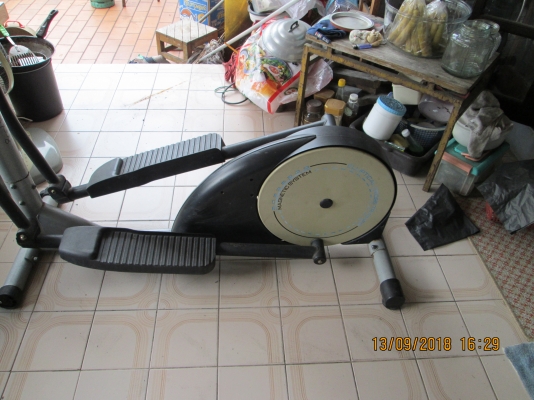 ขออนุญาต  ขายเครื่องออกกำลังกาย  ราคาถูก 2500บาท