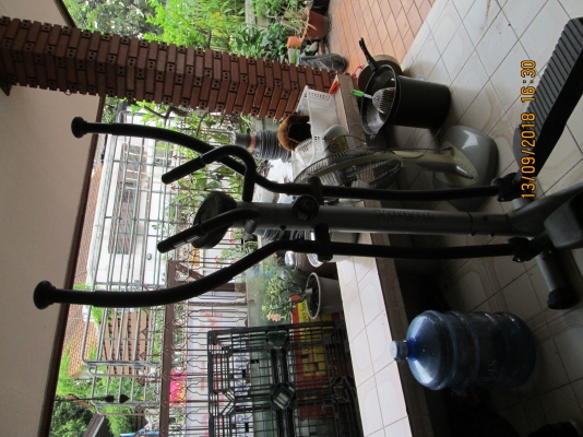 ขออนุญาต  ขายเครื่องออกกำลังกาย  ราคาถูก 2500บาท