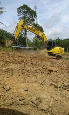 ขายรถแบคโฮ SUMITOMO SH210 ไมล์ 9000 ราคา 1150000