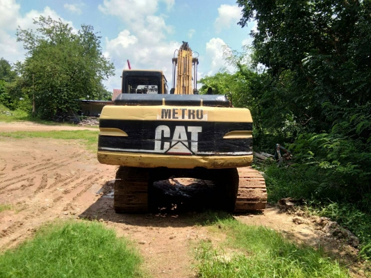 ขายรถแบคโฮ CAT 320 V2 ไม่มีเอกสาร ราคา 550000 ขายรถแบคโฮ CAT 320 V2 ไม่มีเอกสาร ราคา 550000