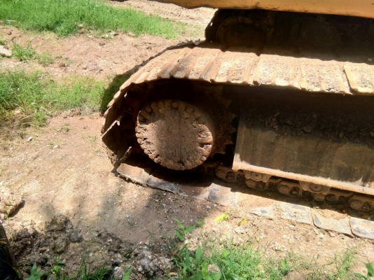 ขายรถแบคโฮ CAT 320 V2 ไม่มีเอกสาร ราคา 550000 ขายรถแบคโฮ CAT 320 V2 ไม่มีเอกสาร ราคา 550000