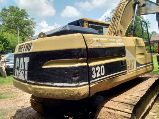 ขายรถแบคโฮ CAT 320 V2 ไม่มีเอกสาร ราคา 550000 ขายรถแบคโฮ CAT 320 V2 ไม่มีเอกสาร ราคา 550000