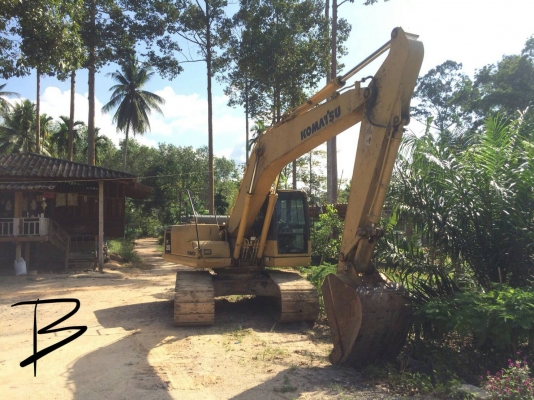 ขาย 2 คัน KOMATSU PC200-8N1 เอกสารเล่ม ไมล์ 6000 กับ 7000 ราคาเหมา 2 คัน 3800000 ขายแยกคันละ 1900000