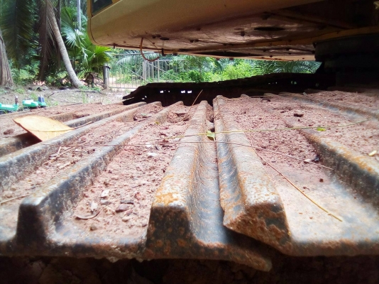 ขาย 2 คัน KOMATSU PC200-8N1 เอกสารเล่ม ไมล์ 6000 กับ 7000 ราคาเหมา 2 คัน 3800000 ขายแยกคันละ 1900000