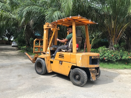 ขายFORKLIFT KOMATSU FG20-7(งากระดก)(ล้อหน้าคู่)(2ตัน) สวยเดิมจากญี่ปุ่น ยังไม่เคยใช้ในไทย 99,000เท่านั้น!!
