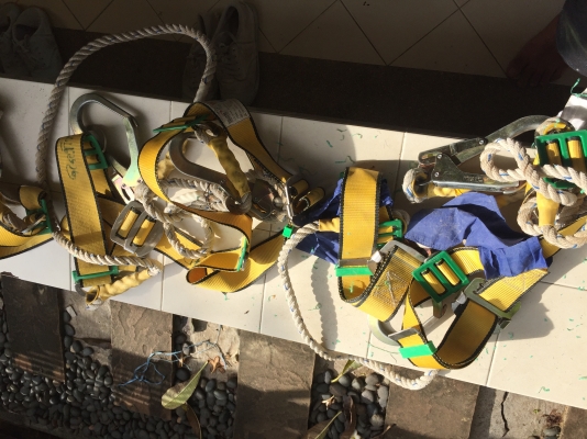 เข็มขัดนิรภัย safety belt