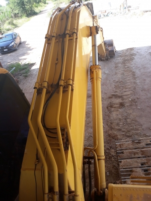 ขาย KOMATSU PC200-8  เอกสารเล่มทะเบียน ทำงาน 9,xxx ชม รถพร้อมใช้