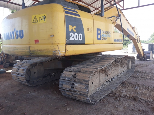 ขาย KOMATSU PC200-8  เอกสารเล่มทะเบียน ทำงาน 9,xxx ชม รถพร้อมใช้