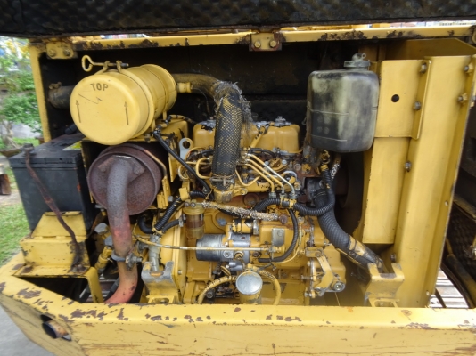 รถขุด Mitsubishi MS030 รถขุด Mitsubishi MS030