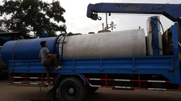 ถังเหล็กขนาด 15000 ลิตรพร้อมตู้จ่ายน้ำมันพร้อมใช้งาน