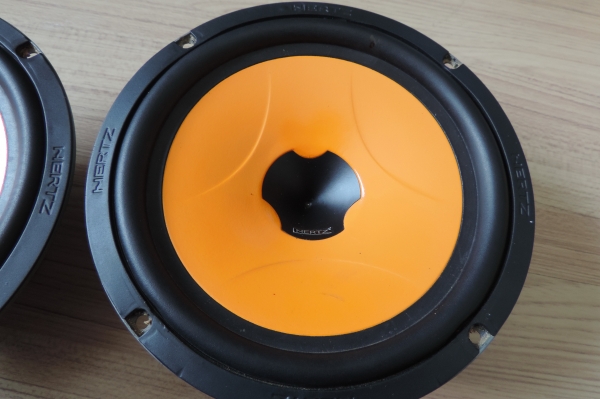 ลําโพงไฮเอนด์ แบรนด์ดัง Italy แยกชิ้น HERTZ ESK EV 165 มือสองครับ