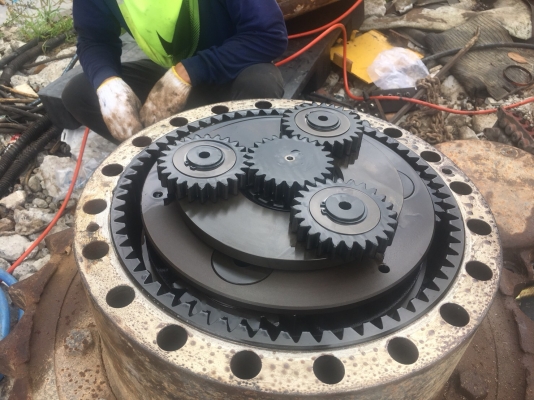 ขายตัวเดิน CAT330B (1ตัว)