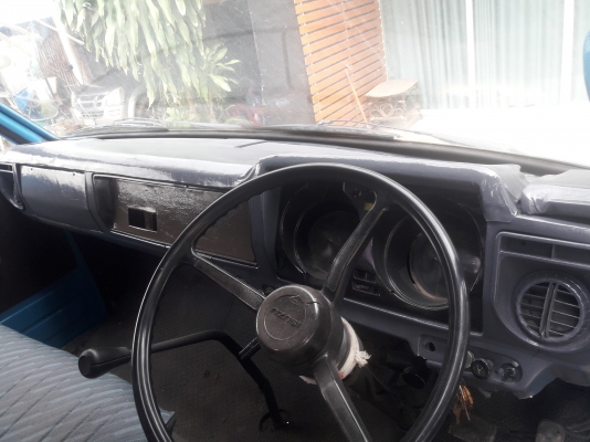 ขาย6ล้อISUZU KS110 แรงม้า (ไปอยู่ปทุมธานีแล้วคับ)รถห้างแท้สวยๆเกียร์ร๊อค เฟืองท้ายF เครื่องแน่นไม่มี
