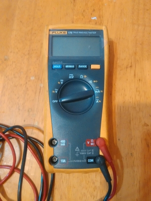 ขาย Multimeter. Fluke