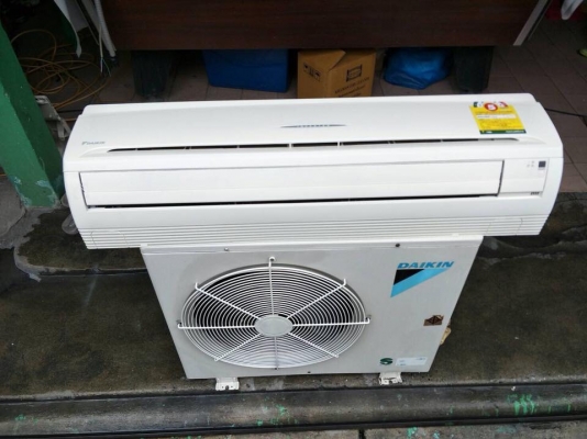 **** ขายแอร์ DAIKIN 18000 BTU สภาพสวย ****