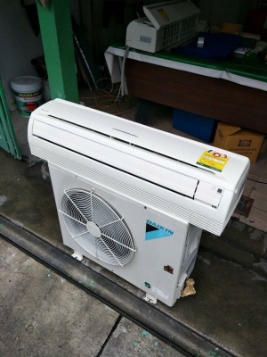 **** ขายแอร์ DAIKIN 18000 BTU สภาพสวย ****