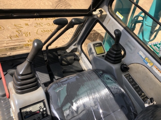 ขายรถขุด KOBELCO SK200 MARK 5 SUPER รถนอกนำเข้าเองจากญี่ปุ่น สภาพสวยพร้อมใช้ มีVDOการทำงานครับ ขายรถขุด KOBELCO SK200 MARK 5 SUPER รถนอกนำเข้าเองจากญี่ปุ่น สภาพสวยพร้อมใช้ มีVDOการทำงานครับ