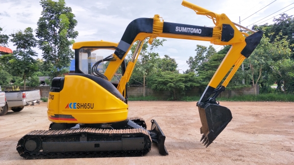 เก่านอกSUMITOMO SH65U (PC60)