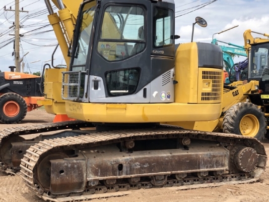 ขายรถขุด KOMATSU PC228US-3 (เทียบเท่า PC200-7) รถนอกนำเข้าเองจากญี่ปุ่น สภาพสวยพร้อมใช้ มีVDOการทำงานครับ ขายรถขุด KOMATSU PC228US-3 (เทียบเท่า PC200-7) รถนอกนำเข้าเองจากญี่ปุ่น สภาพสวยพร้อมใช้ มีVDOการทำงานครับ