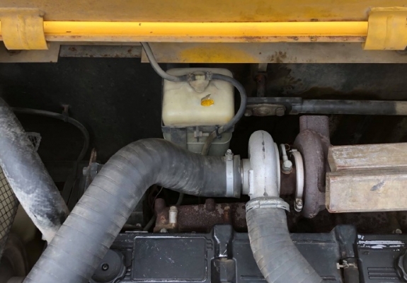 ขายรถปูยาง SUMITOMO HA60W-5 (ขนาด 6 เมตร) ปี 2006 นำเข้าเองจากญี่ปุ่น สภาพสวยพร้อมใช้งาน มีVDOการทำงานครับ ขายรถปูยาง SUMITOMO HA60W-5 (ขนาด 6 เมตร) ปี 2006 นำเข้าเองจากญี่ปุ่น สภาพสวยพร้อมใช้งาน มีVDOการทำงานครับ