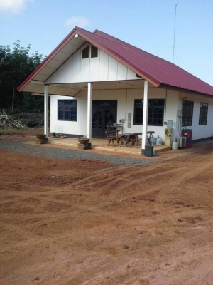 ขายบ้านพร้อมที่ดินและสวนยาง มีโรงอบยางและโรงเรือน มีโฉนด ขายบ้านพร้อมที่ดินและสวนยาง มีโรงอบยางและโรงเรือน มีโฉนด