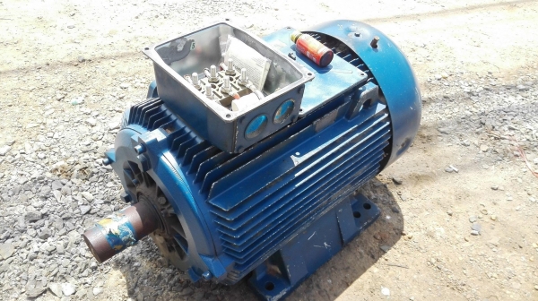 มอเตอร์ไฟฟ้ากำลังอิตาลี่ของใหม่ MARELLI Made in ITALY ขนาด 100 HP 4 POLE 1480 RPM 380V