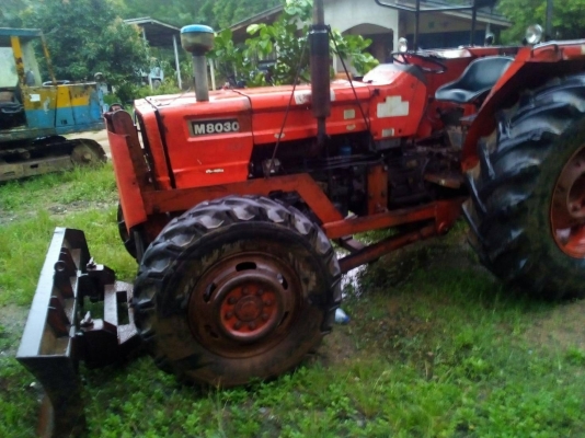 ขายรถไถ KUBOTA M8030 2 เพลา เอกสารเล่ม ใบมีดอย่างเดียว ราคา 250000 ขายรถไถ KUBOTA M8030 2 เพลา เอกสารเล่ม ใบมีดอย่างเดียว ราคา 250000