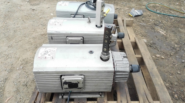 แวคคัมปั้มเยอรมัน BECKER Made in GERMANY ขนาด 2 HP 380V Max 150 mbar แวคคัมปั้มเยอรมัน BECKER Made in GERMANY ขนาด 2 HP 380V Max 150 mbar
