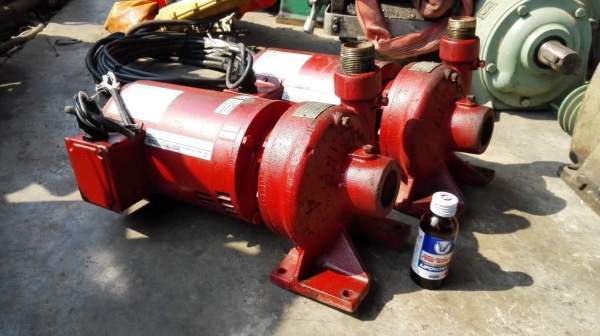 ปั้มน้ำหอยโข่งใบพัดทองเหลือง ARMSTRONG USA ขนาด 3 HP 380V ท่อ 1.5&rdquo; H 66 ft สภาพสวยพร้อมใช้