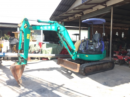 ขายรถขุดเล็กยอดนิยมโคมัสสุ pc30 mr1รุ่น9 เก่านอกไม่เคยใช้งานในไทย 0898374018