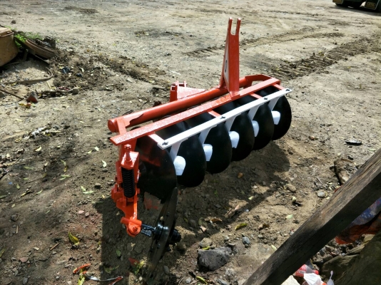 ขายจานรถไถ 6 จานขนาด 22 นิ้ว ใส่กับรถขนาด L4708 ราคา 18000 ขายจานรถไถ 6 จานขนาด 22 นิ้ว ใส่กับรถขนาด L4708 ราคา 18000