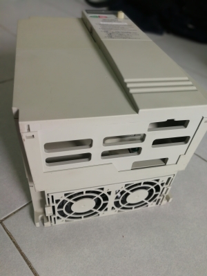 อินเวอร์เตอร์7.5แรง220v ใหม่ไม่ผ่านการใช้งาน