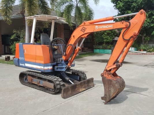 รถขุด Hitachi EX27