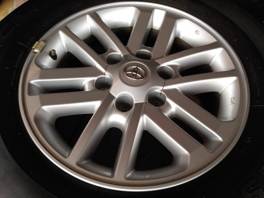 ล้อแม็ก Toyota Fortuner BMC ขอบ 17 ยาง Bridgestone Dueler 265 65 17 ผลิตปี 2014 ยางสวย ล้อสวย ขายถูก ทั้งชุด 6900.- *** ใส่ฟรี รับเทิร์น รับบัตรเครดิตทุกธนาคาร ส่งทั่วไทย ล้อแม็ก Toyota Fortuner BMC ขอบ 17 ยาง Bridgestone Dueler 265 65 17 ผลิตปี 2014 ยางสวย ล้อสวย ขายถูก ทั้งชุด 6900.- *** ใส่ฟรี รับเทิร์น รับบัตรเครดิตทุกธนาคาร ส่งทั่วไทย