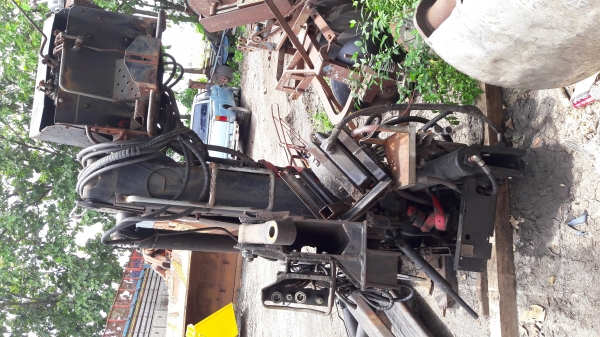 ขายเครนพับ HIAB+บุ้งกี้ นำเข้า 200000 บาท โทร084-5424150 line id : rapinzat