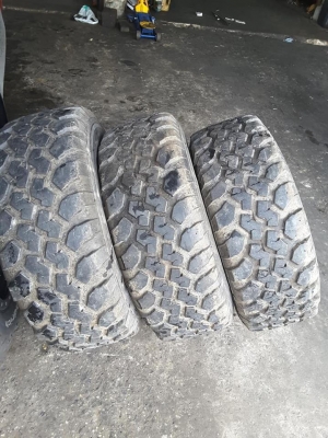 เศษยาง 35ิ นิ้ว Maxxis MT 315-75-16 สิ้นปี09 สภาพดี มี 3 เส้น เศษยาง 35ิ นิ้ว Maxxis MT 315-75-16 สิ้นปี09 สภาพดี มี 3 เส้น