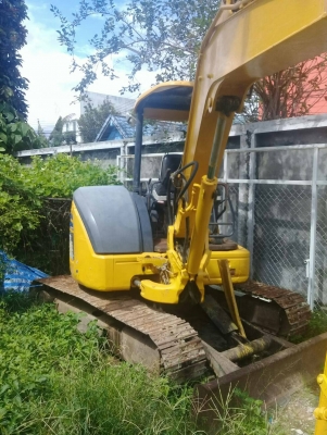 ขายรถแบคโฮ KOMATSU PC40MR-2 ราคา 280000 ขายรถแบคโฮ KOMATSU PC40MR-2 ราคา 280000