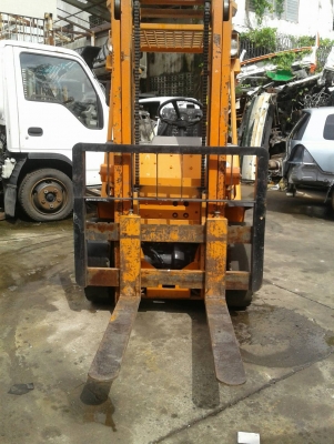 ขาย TOYOTA โฟลลิฟท์ 2.5 ตัน เบนซิล รุ่น 4 สภาพสวย